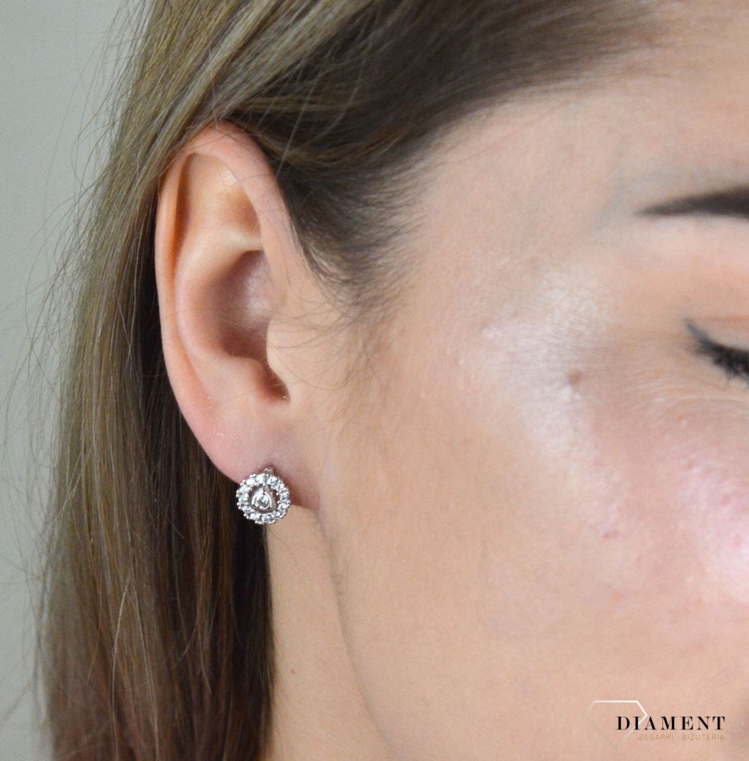 Kolczyki  srebrne kółka z cyrkonią SRK000000-048. Kolczyki na prezent. Ozdobne kółeczka . Proste kolczyki. Biżuteria na prezent.  Proste kolczyki,.jpg